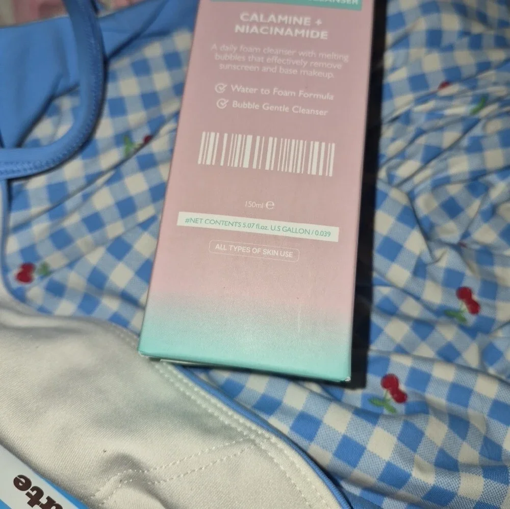 Dr. Melaxin Melting Bubble Foaming Cleanser - Nwt
